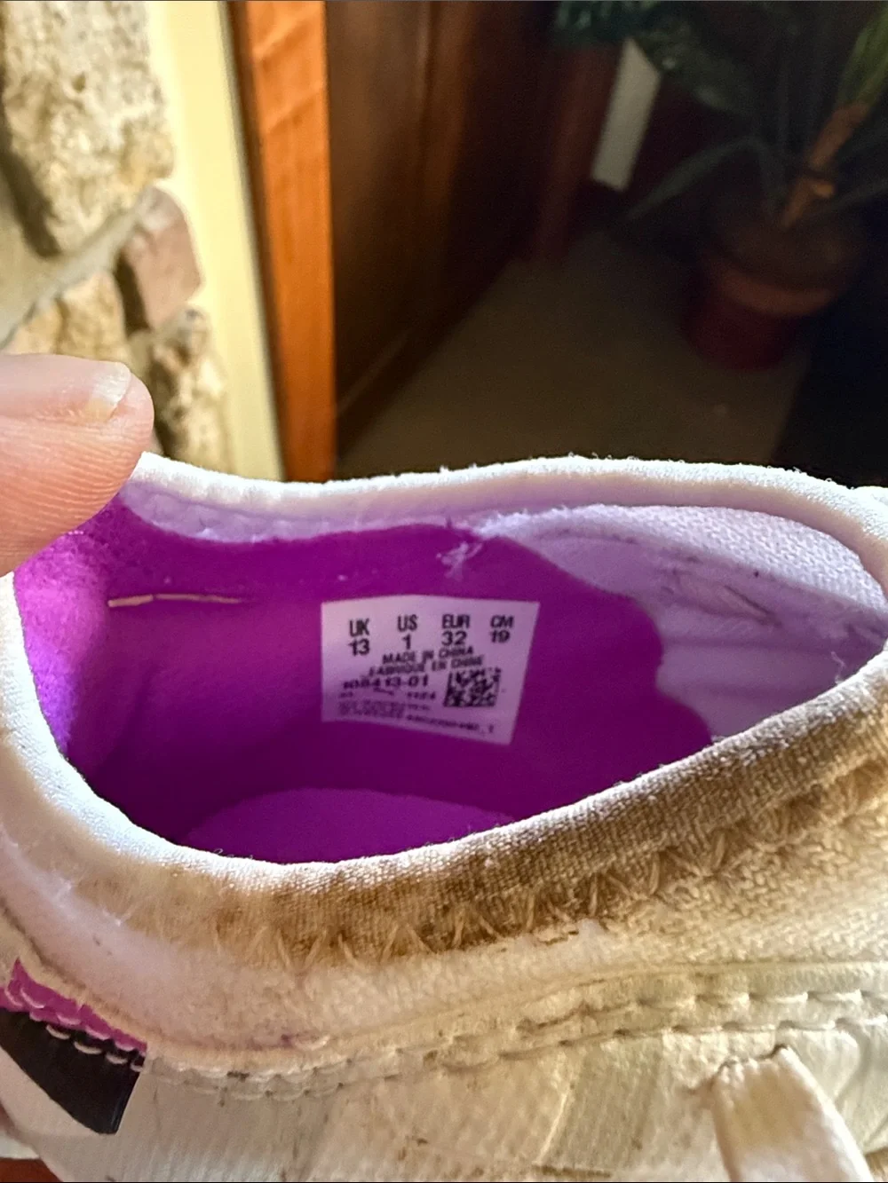 Puma White and Purple Kids' Soccer Cleats